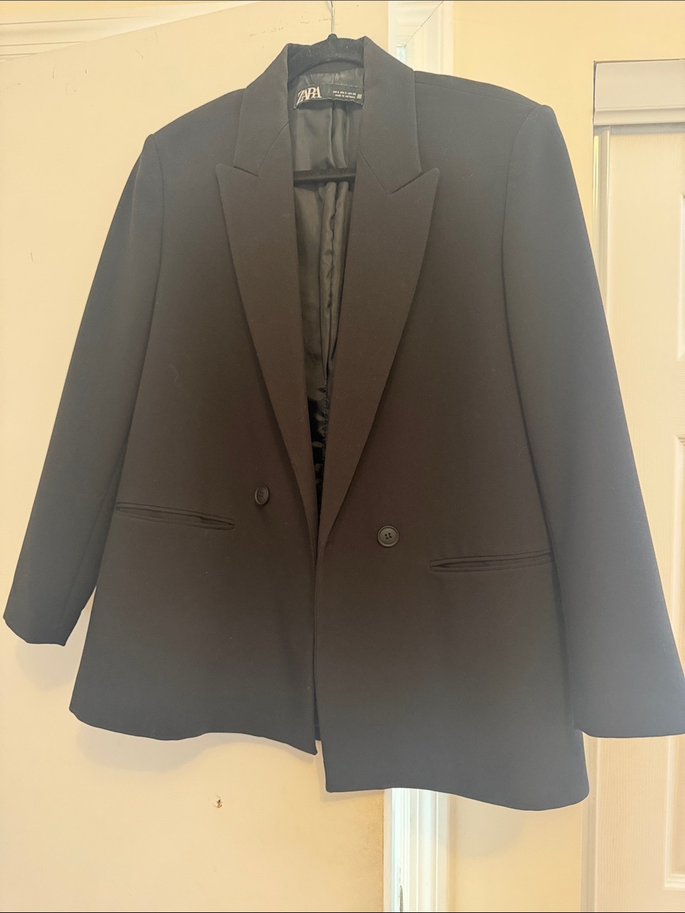 Zara Black Double-Breasted Tailored Blazer